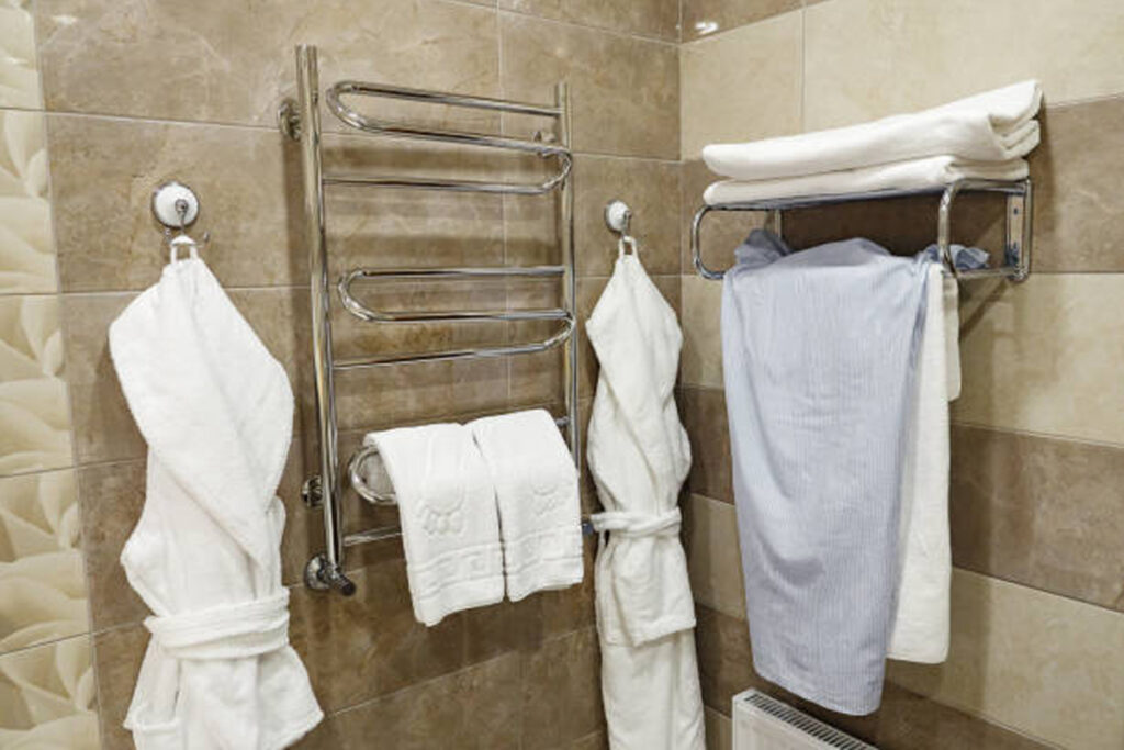Bathroom fixture installation handyman in Rockford