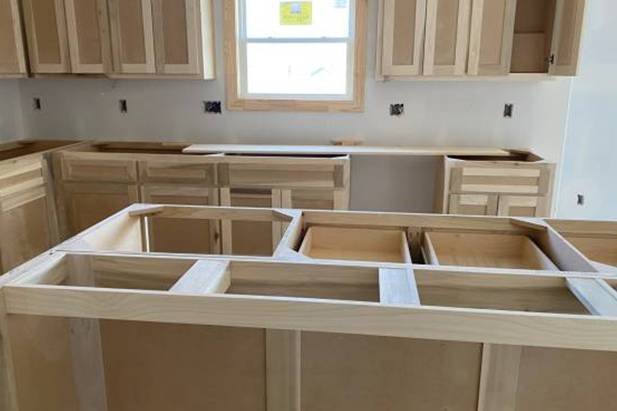 Custom Island Framing & Construction Handyman Services in Rockford