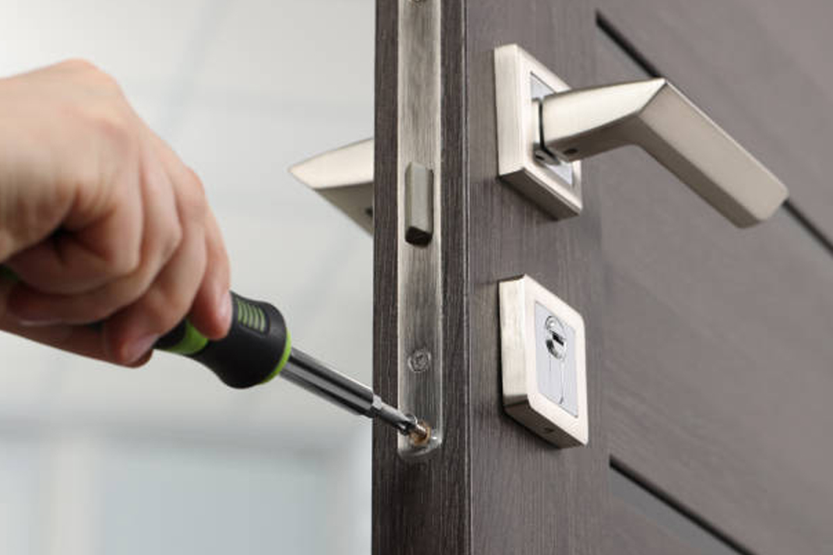 Door Hardware & Lock Installation Door installation Rockford
