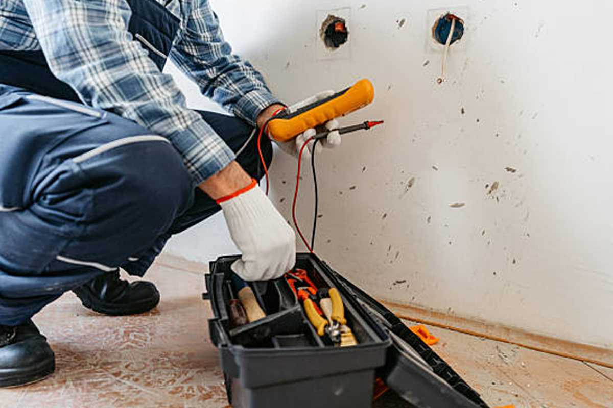 Electrical, Lighting & HVAC Extensions Handyman Rockford