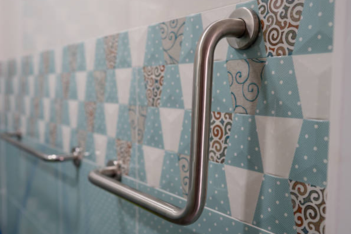 Shower & Bathtub Grab Bar Installation Rockford