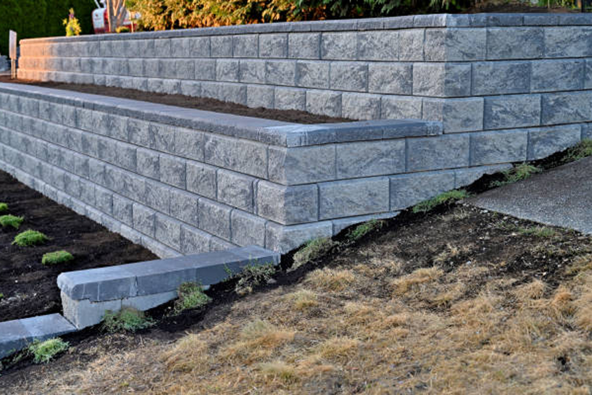 Tall Retaining Wall & Terraced System Installation Rockford